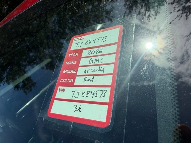 Used 2026 GMC Acadia Denali Ultimate FWD image 10