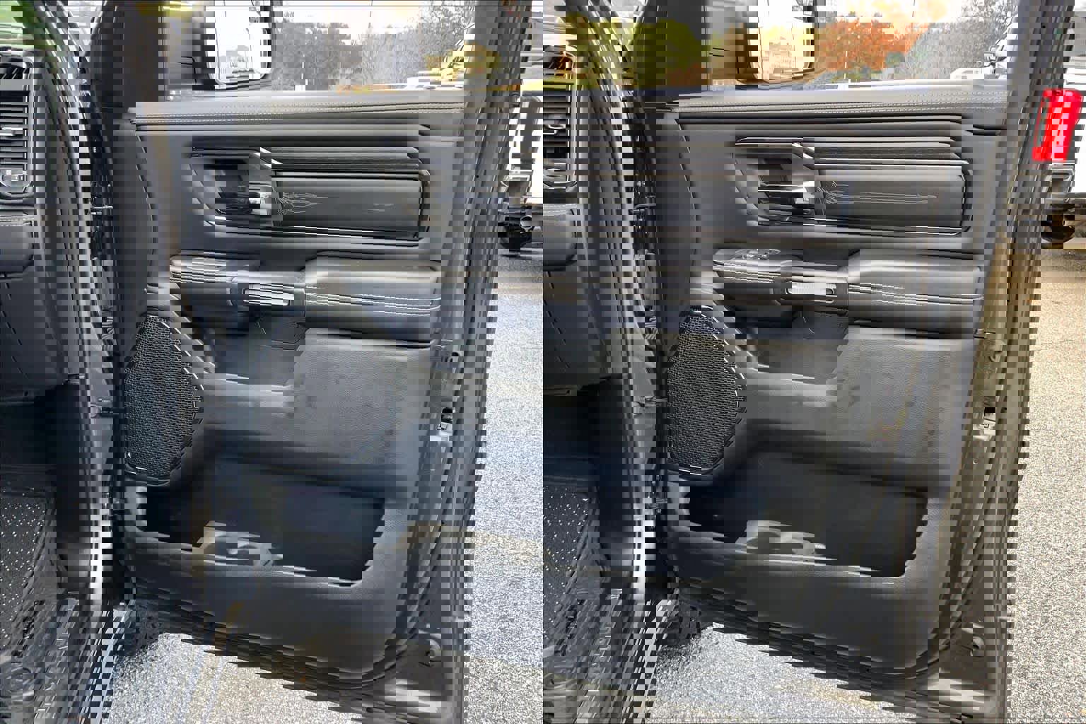 Used 2022 RAM 1500 Limited image 42