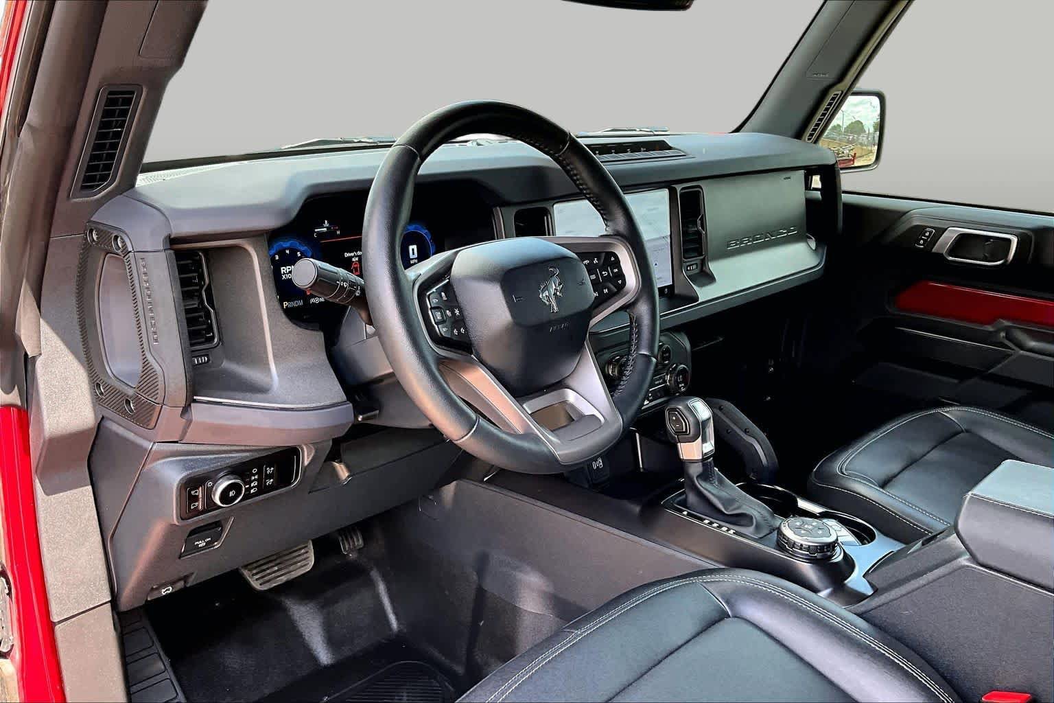 Certified 2025 Ford Bronco Badlands AWD/4WD image 18