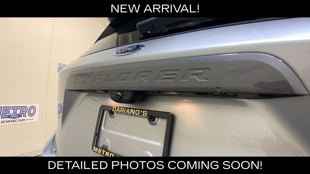 Certified 2023 Ford Explorer XLT w/ Equipment Group 202A image 19