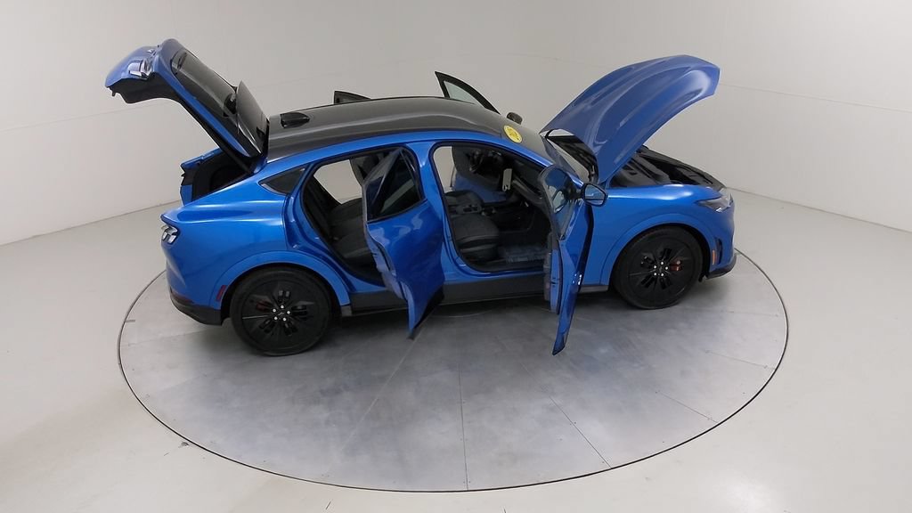 Certified 2025 Ford Mustang Mach-E GT AWD/4WD image 46