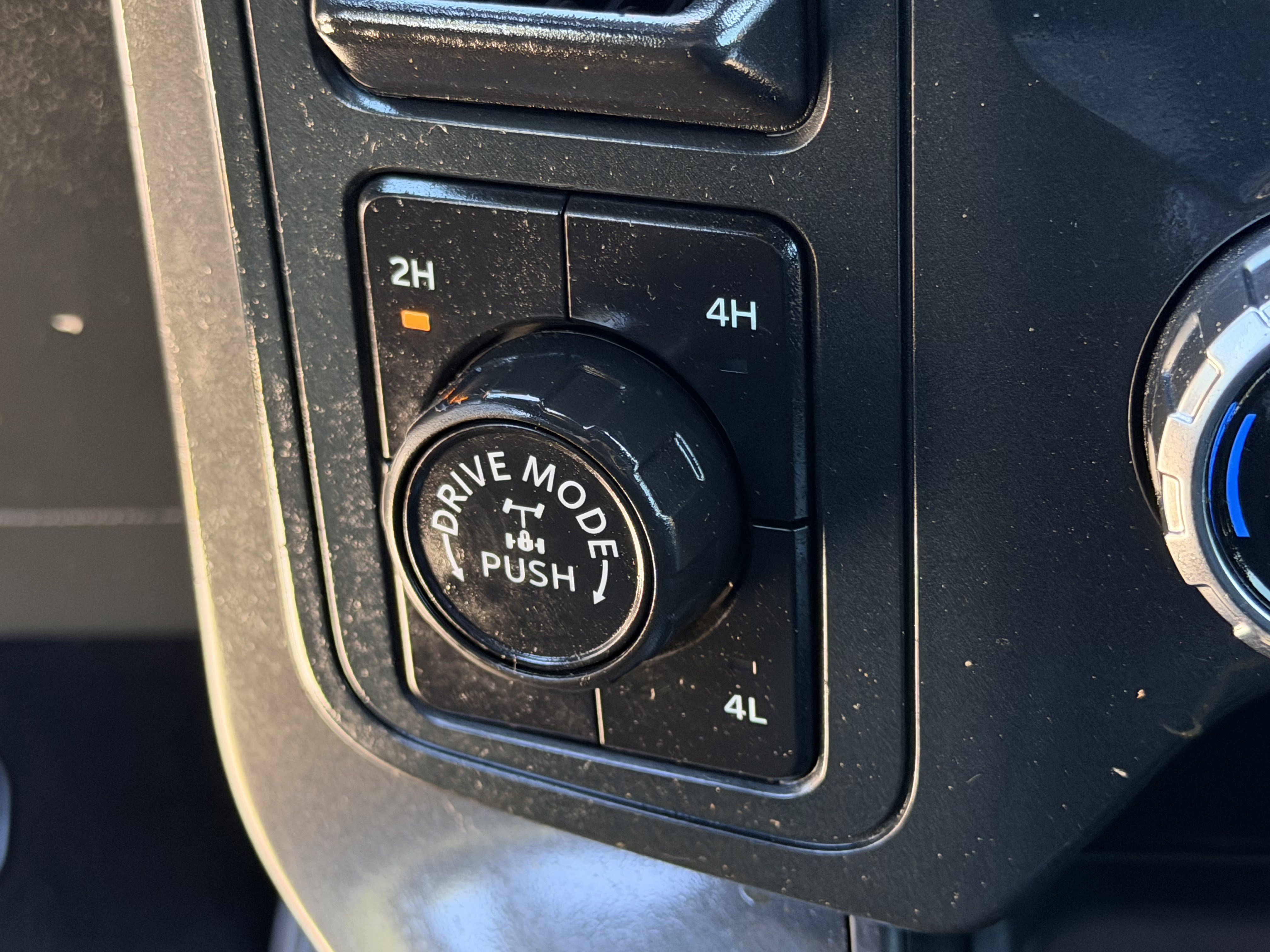 Certified 2025 Ford F150 Tremor AWD/4WD image 25