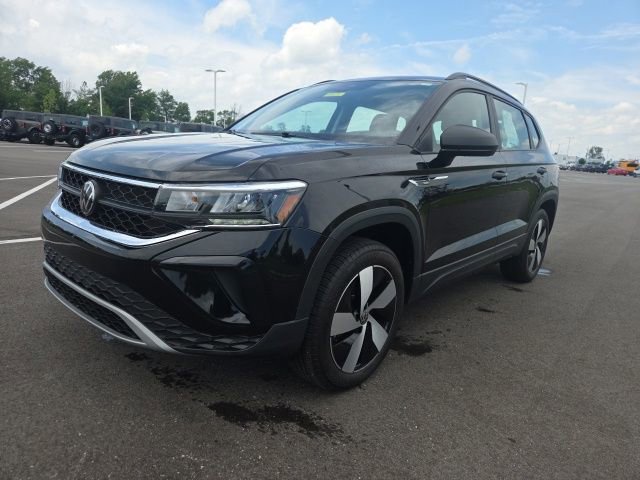 Used 2024 Volkswagen Taos S AWD/4WD image 2