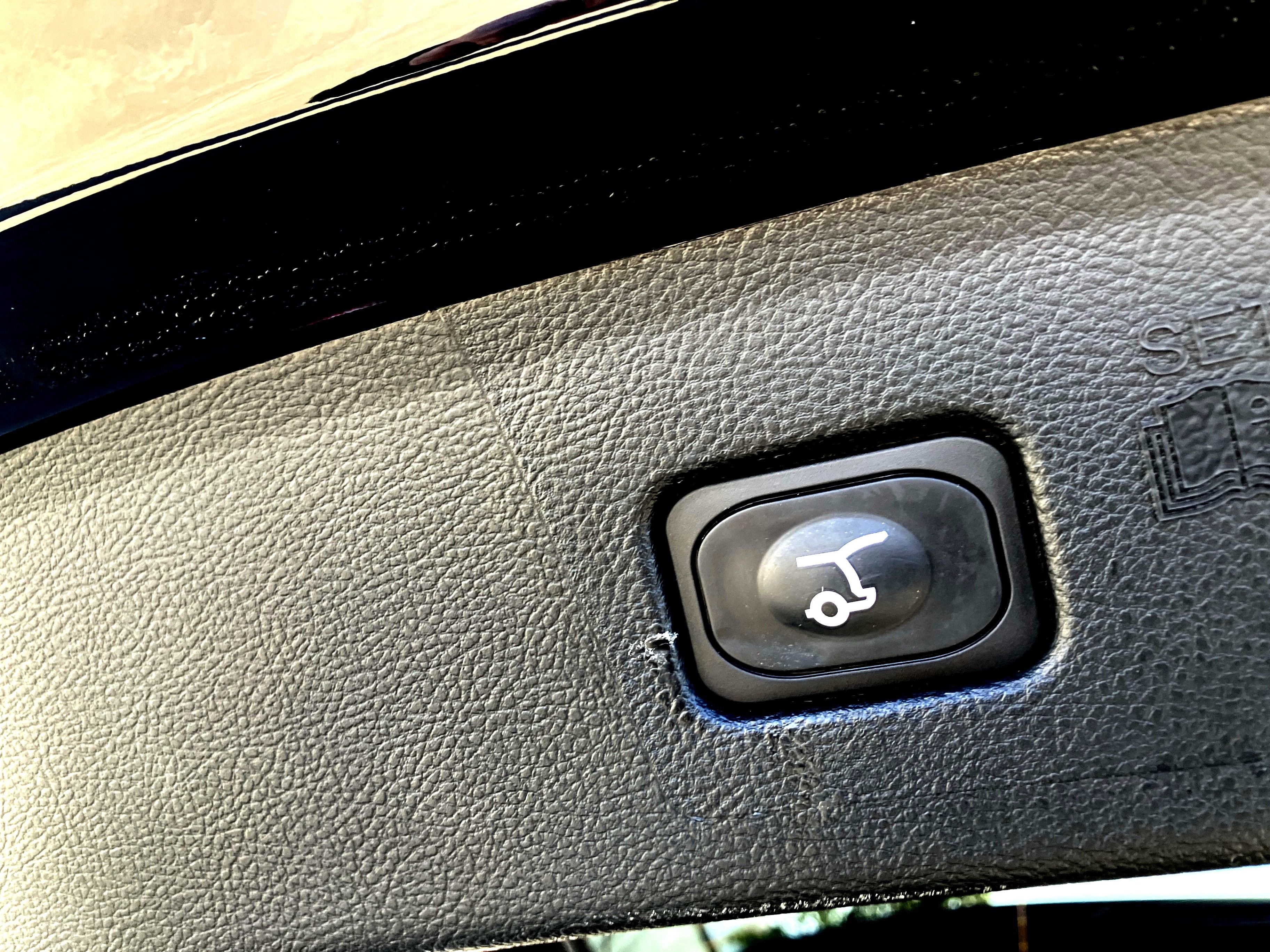 Certified 2024 Ford Edge SEL w/ Convenience Package image 32