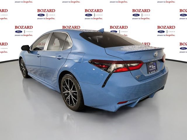 Used 2024 Toyota Camry SE FWD image 6