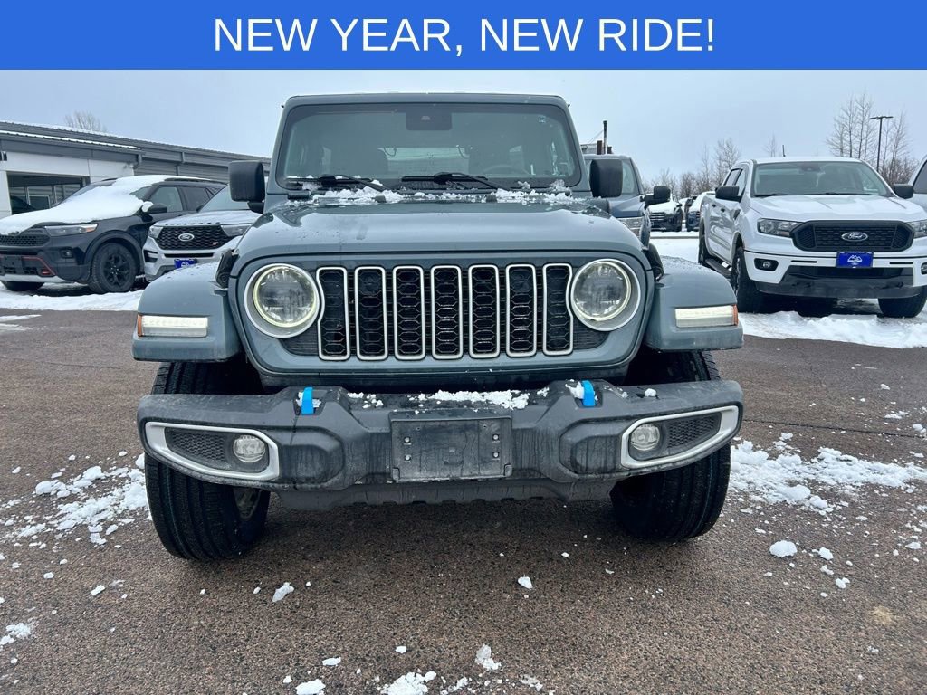 Used 2024 Jeep Wrangler Unlimited Sahara image 9