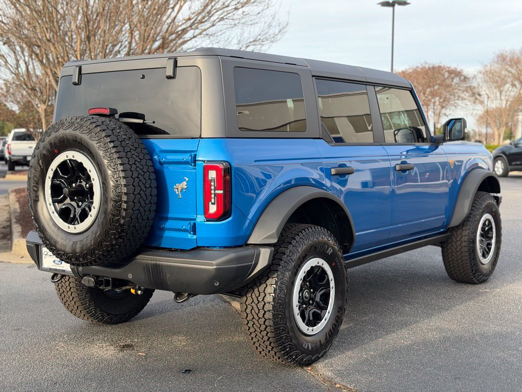 Certified 2025 Ford Bronco Badlands AWD/4WD image 9