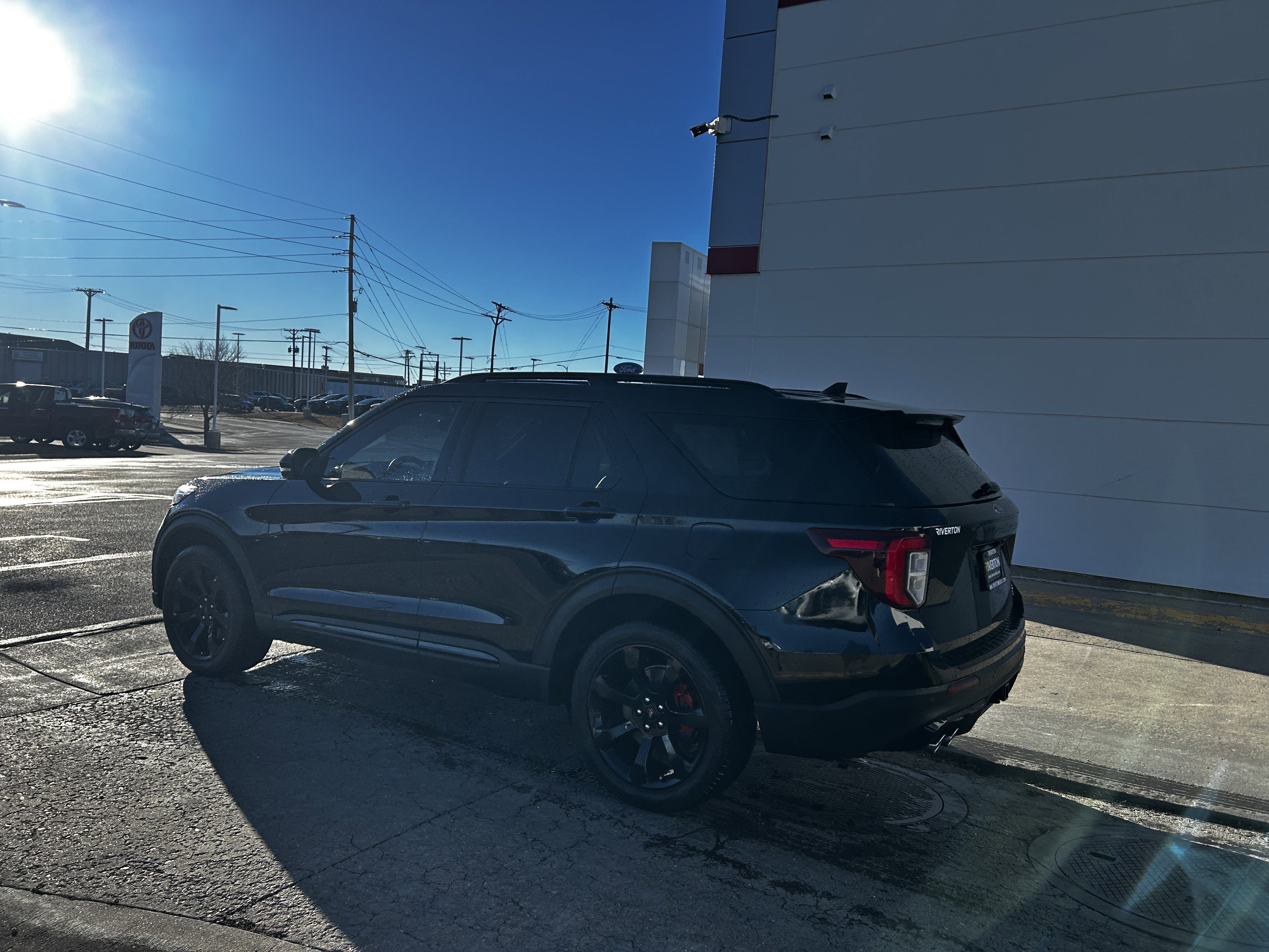 Certified 2023 Ford Explorer ST w/ Equipment Group 401A image 4