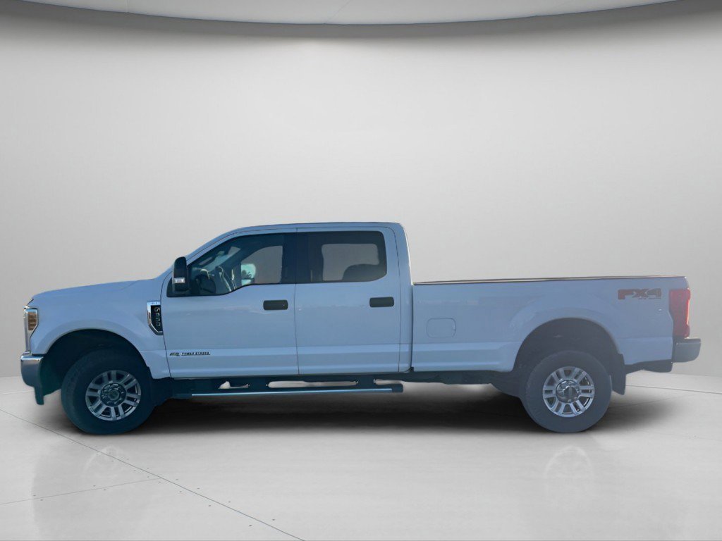 Certified 2019 Ford F350 XLT w/ XLT Value Package image 11