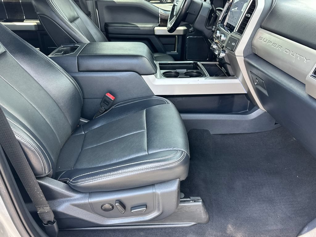Certified 2022 Ford F350 Lariat w/ Lariat Ultimate Package AWD/4WD image 13