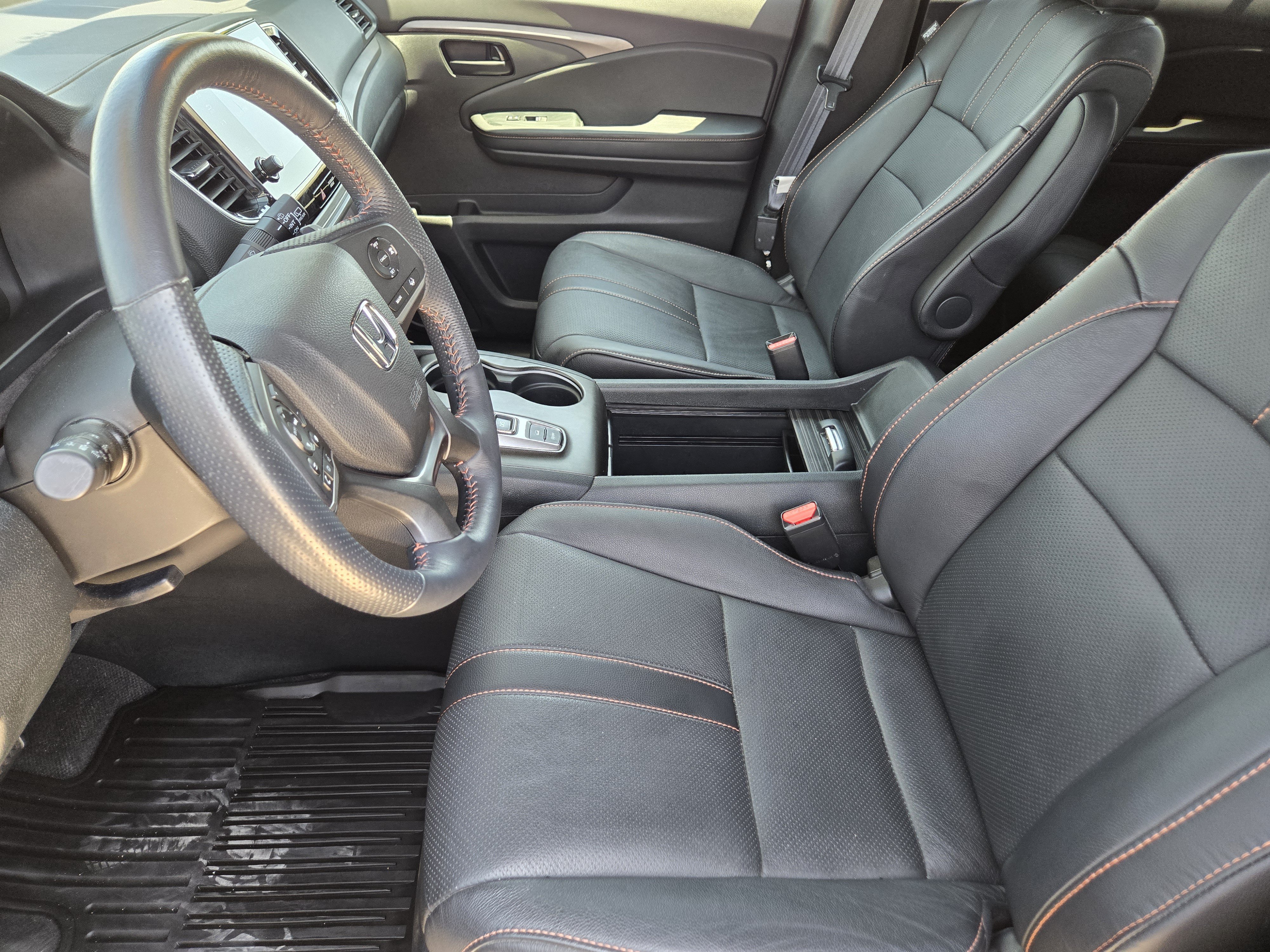 Used 2023 Honda Passport TrailSport image 15