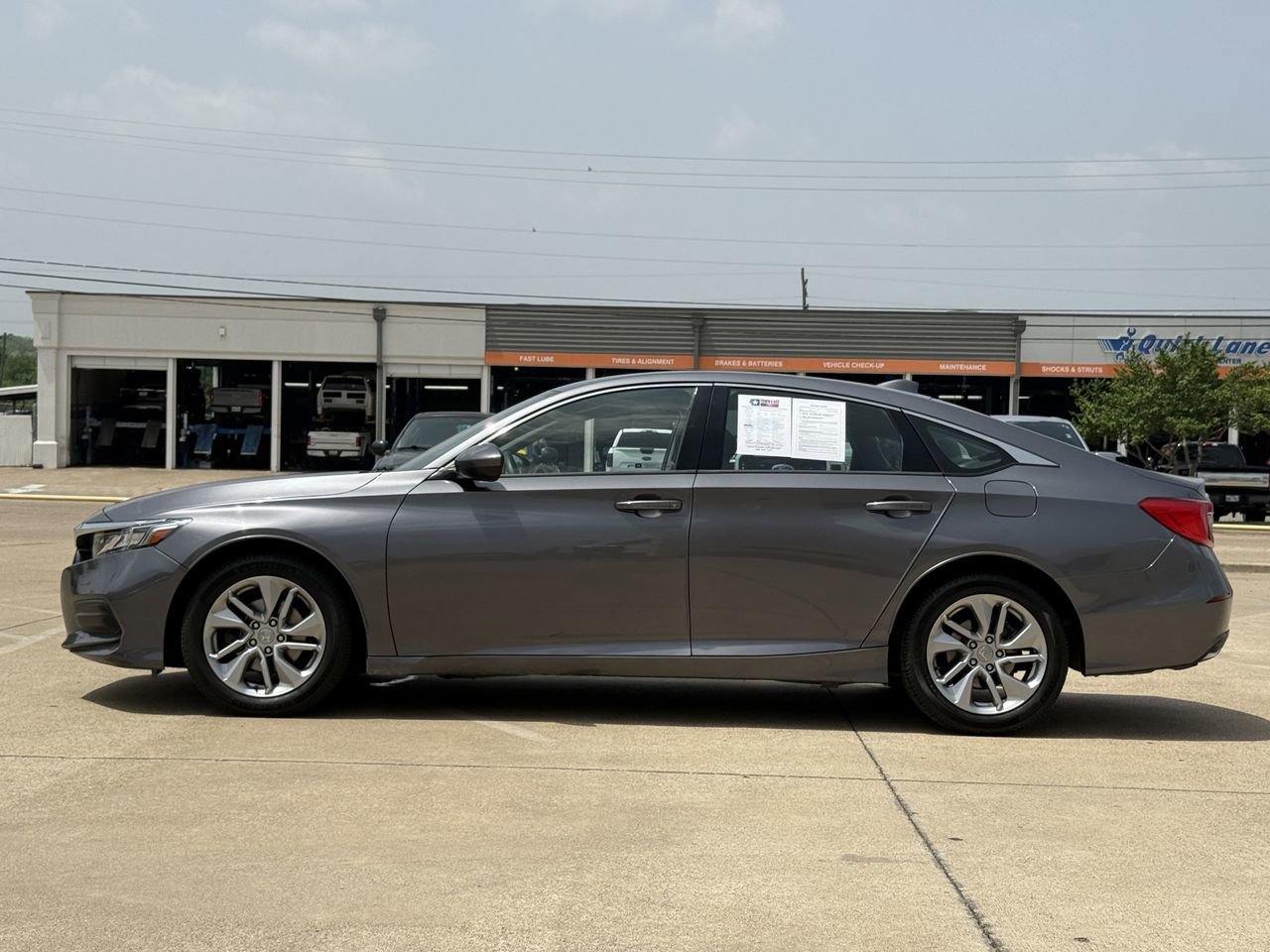 Used 2018 Honda Accord LX image 3
