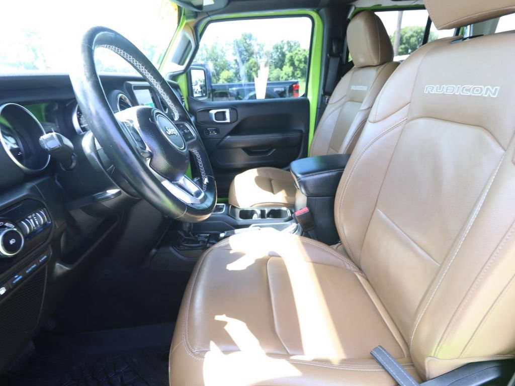 Used 2021 Jeep Wrangler Unlimited Rubicon 4xe w/ Cold Weather Group AWD/4WD image 2