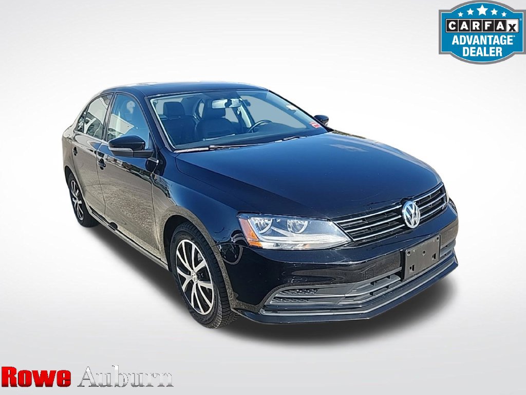 Used 2017 Volkswagen Jetta SE FWD image 1