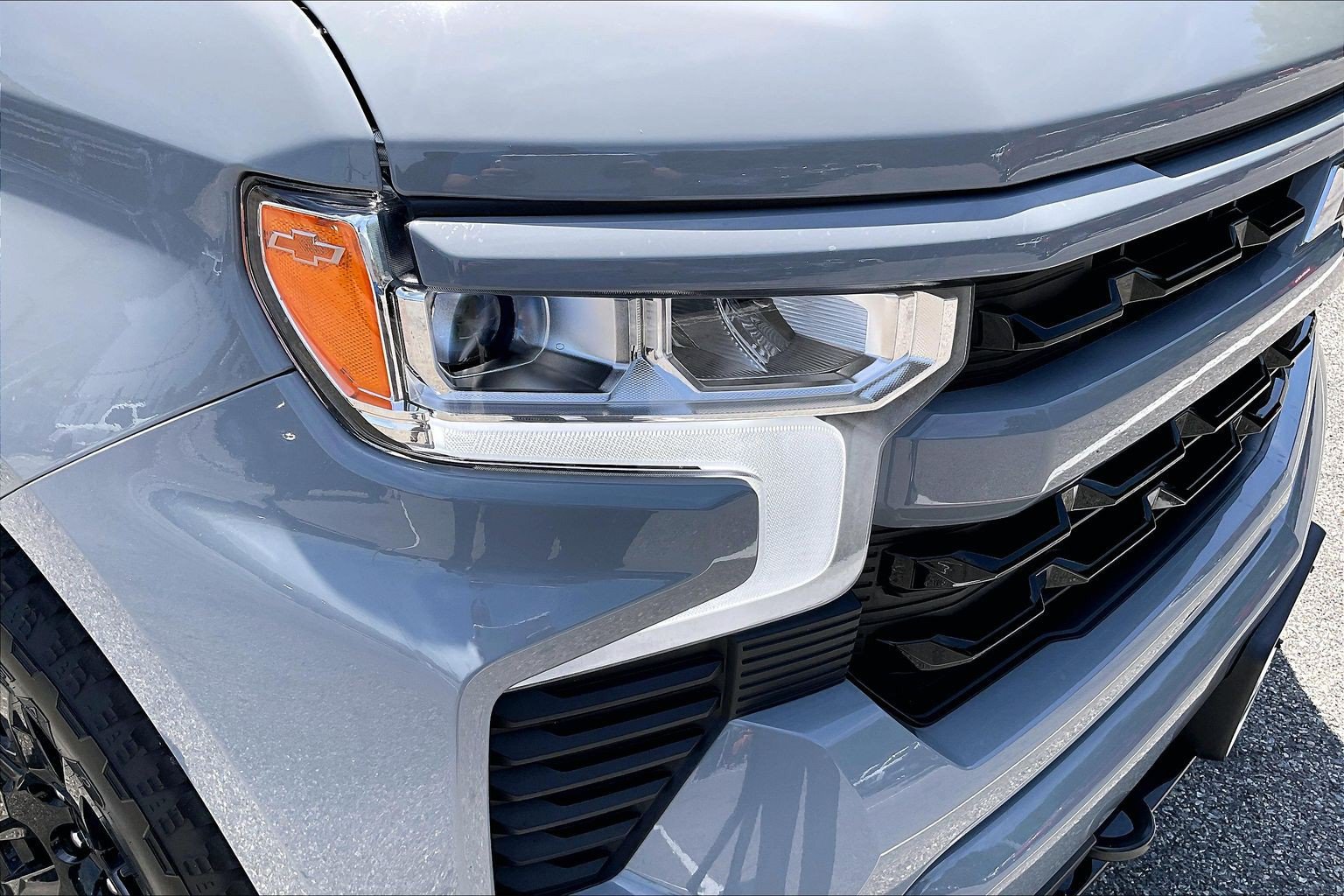 Used 2025 Chevrolet Silverado 1500 RST AWD/4WD image 27
