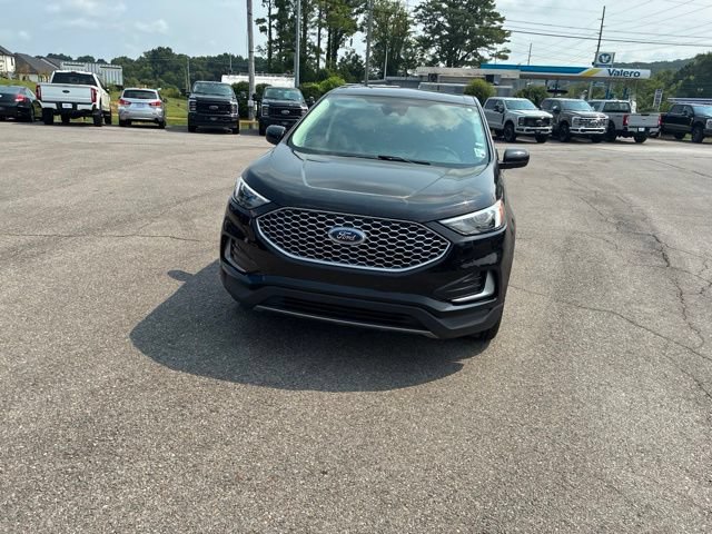 Certified 2024 Ford Edge SEL AWD/4WD image 6