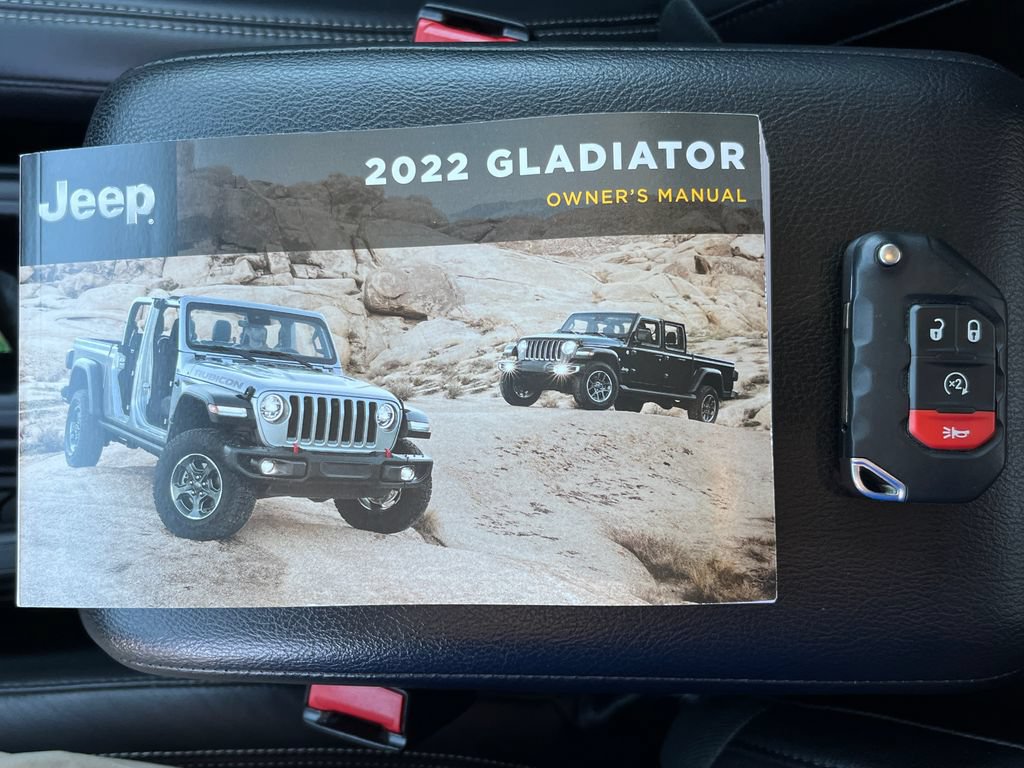 Used 2022 Jeep Gladiator Sport AWD/4WD image 18