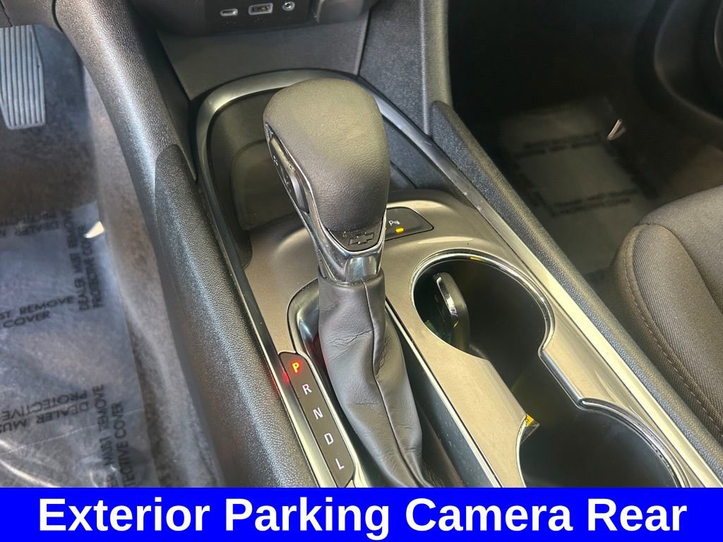 Used 2025 Chevrolet Malibu LT image 14