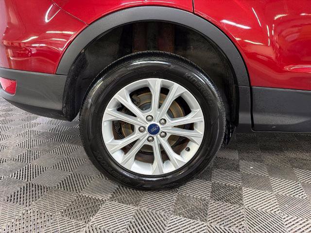 Certified 2018 Ford Escape SE FWD image 14