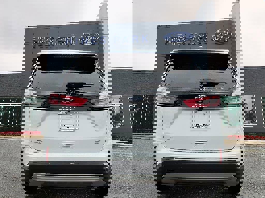 Certified 2022 Ford Edge SEL w/ Convenience Package image 6