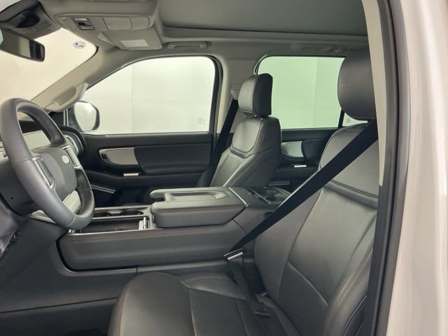 Certified 2025 Ford Expedition Active AWD/4WD image 15
