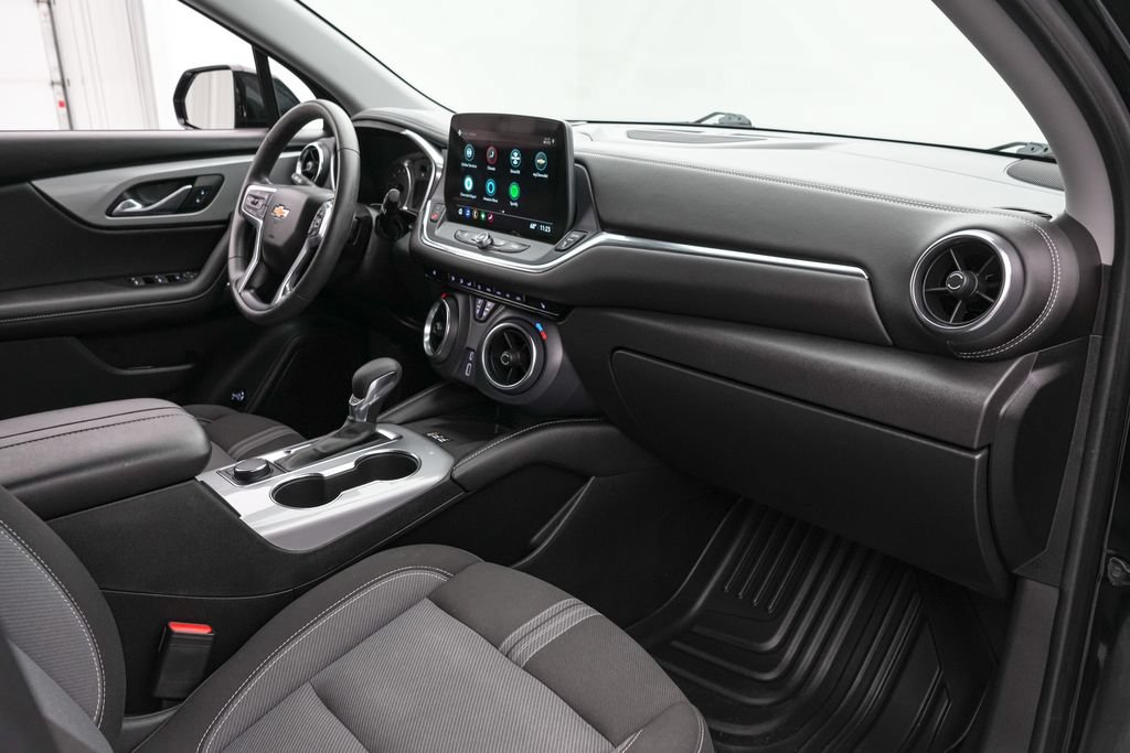 Used 2023 Chevrolet Blazer LT w/ Convenience Package FWD image 21