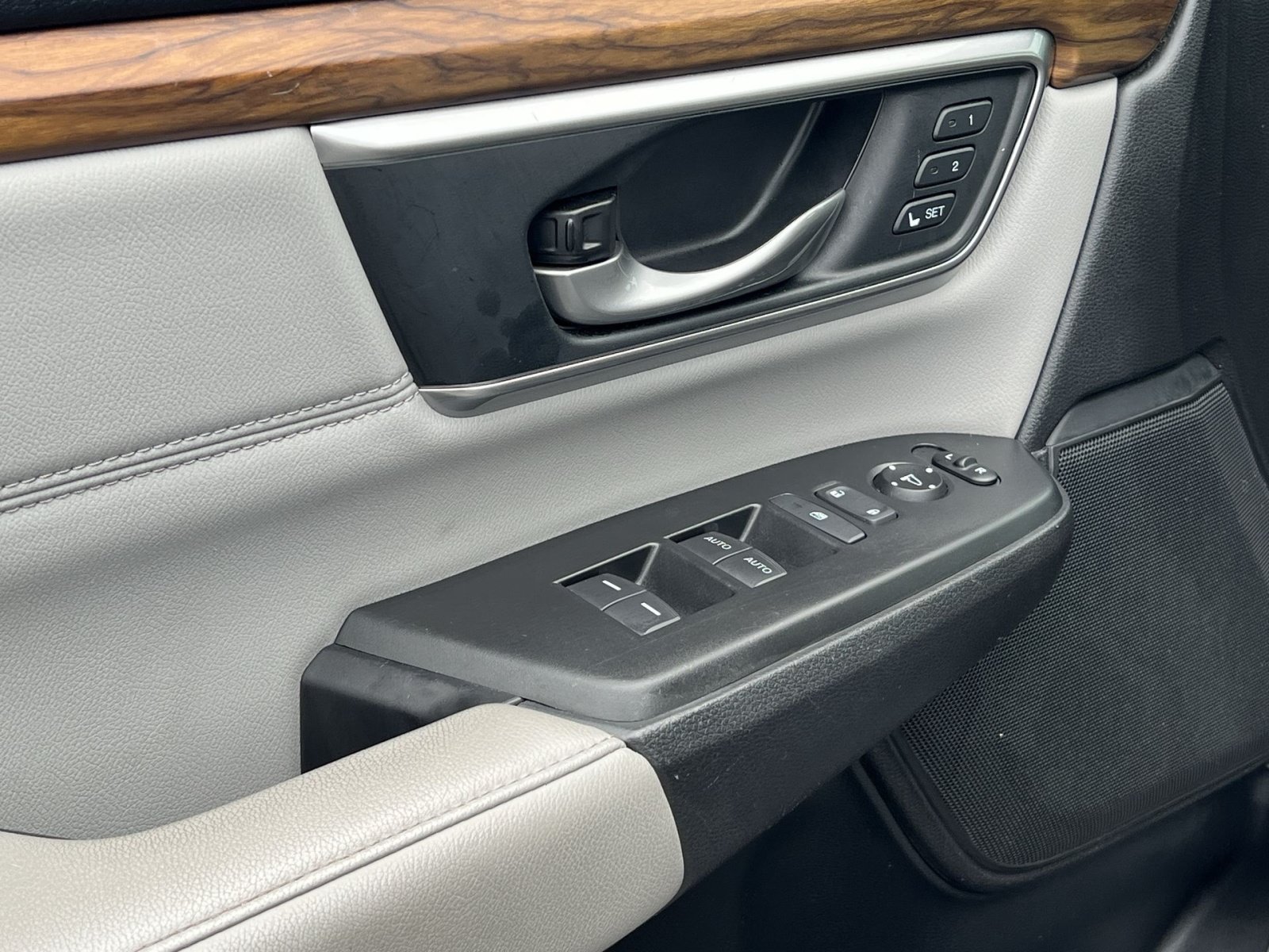 Used 2019 Honda CR-V EX-L image 15