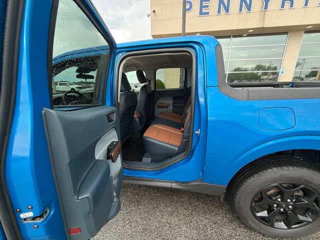 Certified 2022 Ford Maverick Lariat w/ Lariat Luxury Package AWD/4WD image 14