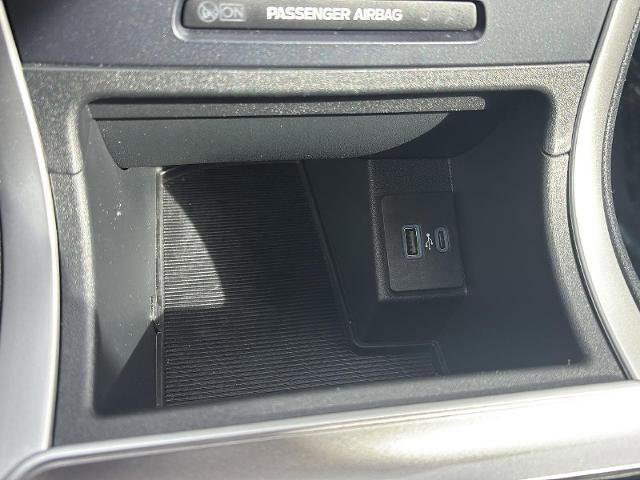 Certified 2024 Ford Edge SEL image 16