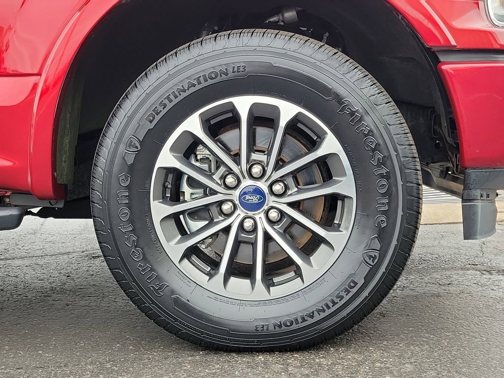 Certified 2019 Ford F150 XLT w/ Equipment Group 302A Luxury image 9