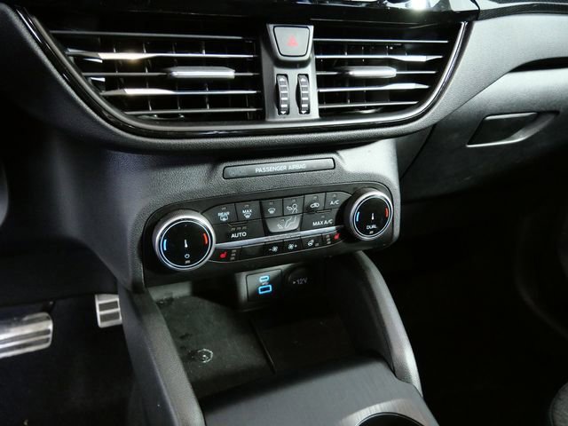 Certified 2024 Ford Escape ST-Line Select AWD/4WD image 18