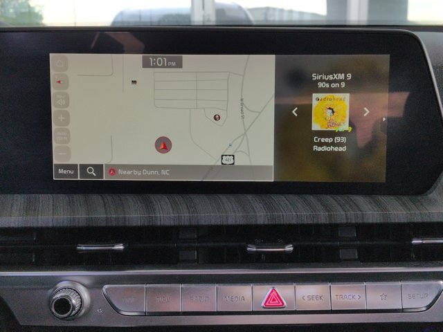 Used 2024 Kia Telluride EX w/ EX Captain's Chair Package FWD image 25