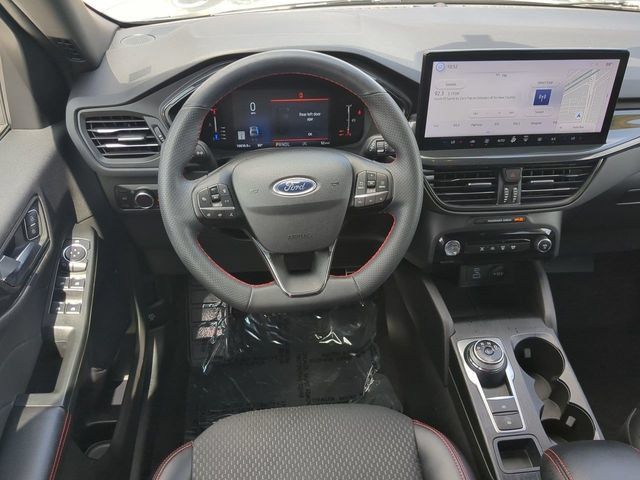 Certified 2023 Ford Escape ST-Line w/ Tech Pack #1 FWD image 16
