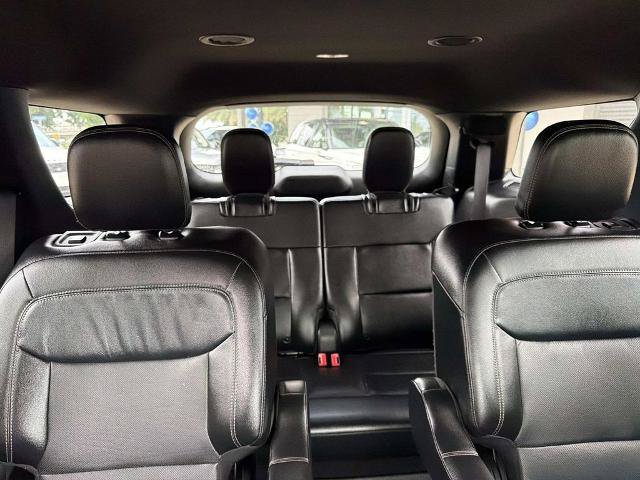 Certified 2020 Ford Explorer Limited RWD image 12