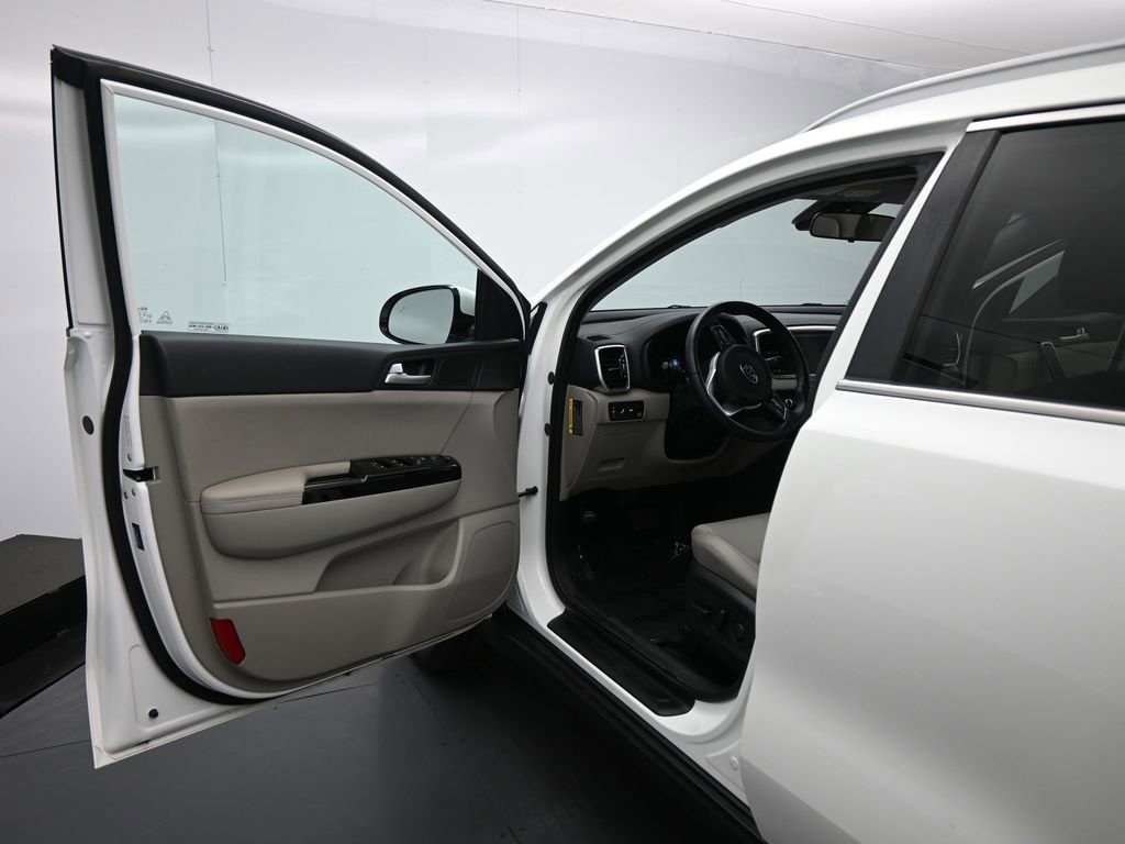 Used 2020 Kia Sportage EX image 36