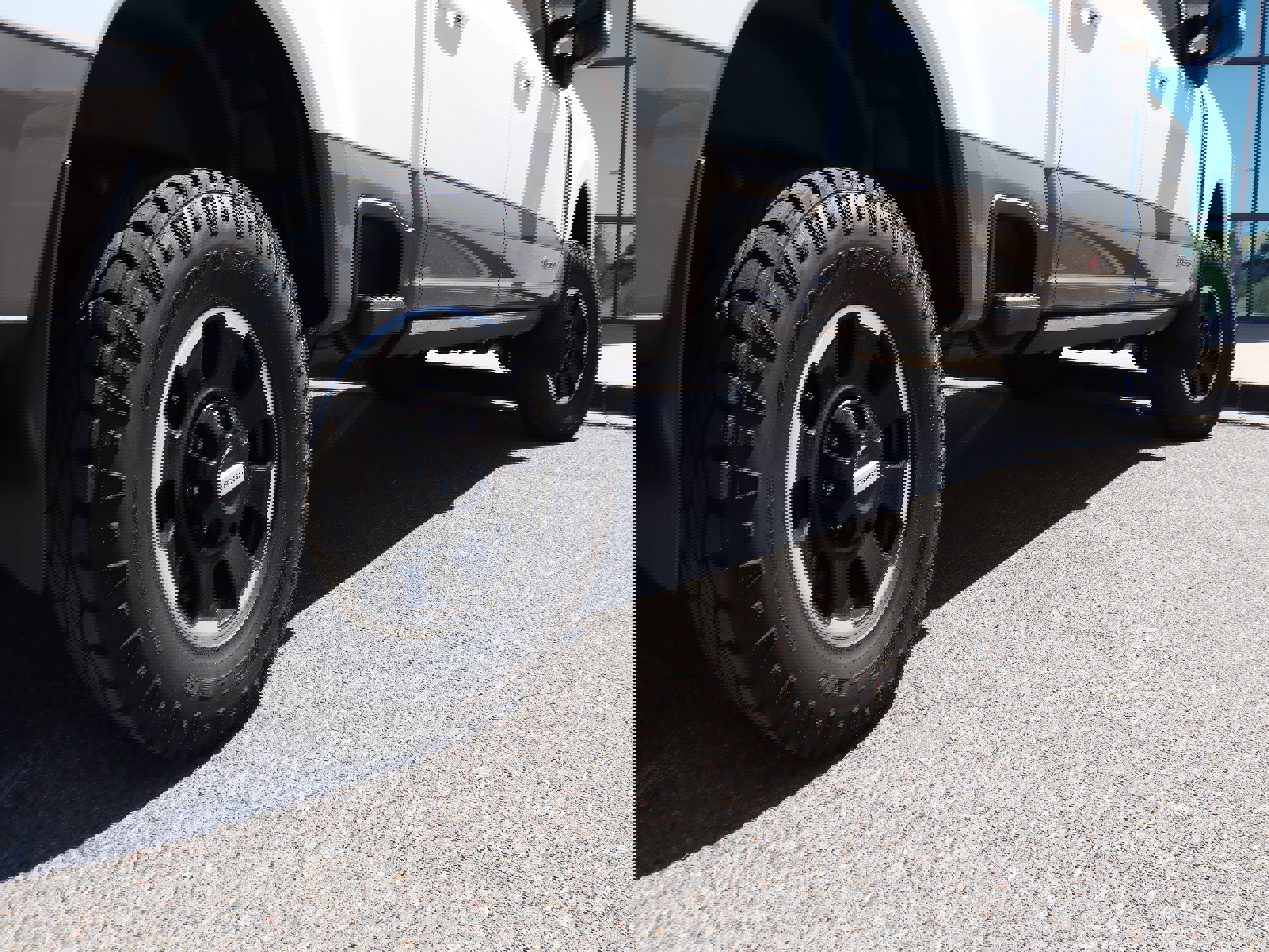 Certified 2026 Ford F350 King Ranch w/ Tremor Off-Road Package AWD/4WD image 11