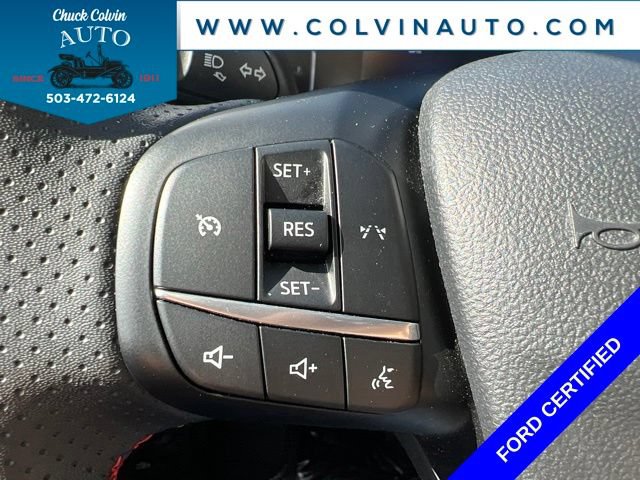 Certified 2025 Ford Escape ST-Line Select AWD/4WD image 20