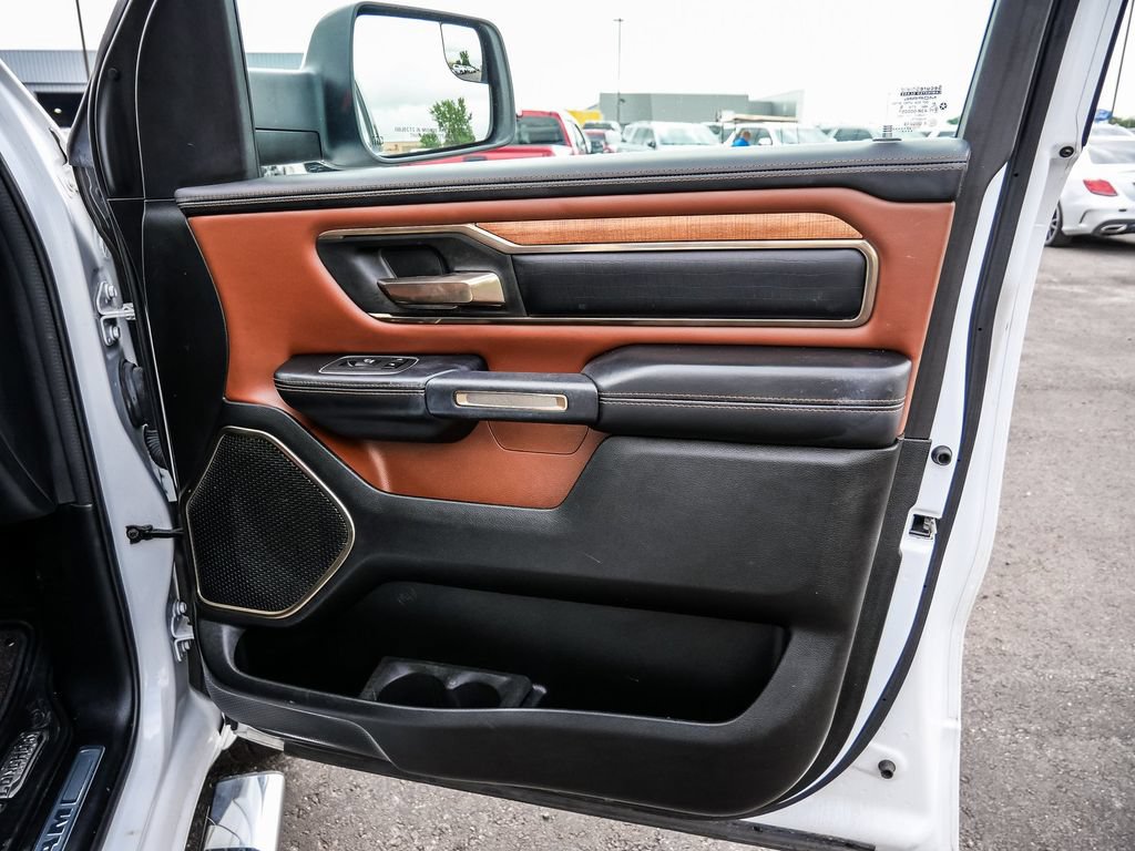 Used 2022 RAM 1500 Limited w/ Body Color Bumper Group AWD/4WD image 51