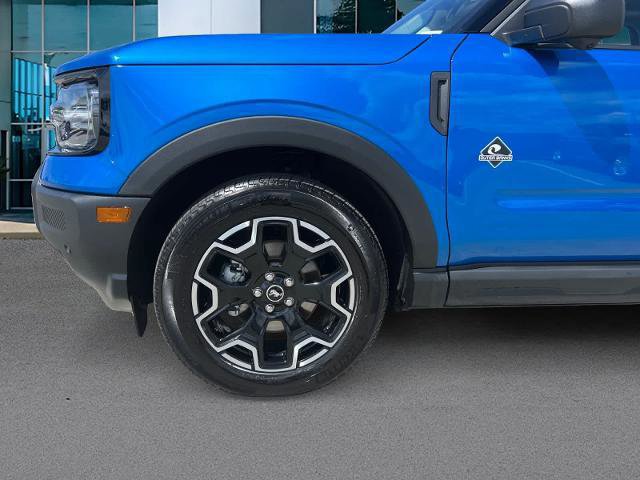 Certified 2025 Ford Bronco Sport Outer Banks w/ Outer Banks Tech Package+ image 9
