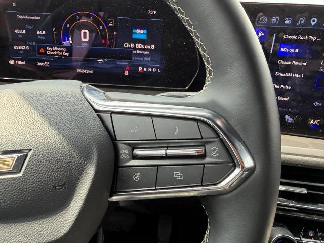 Used 2026 Chevrolet Traverse LT AWD/4WD image 16