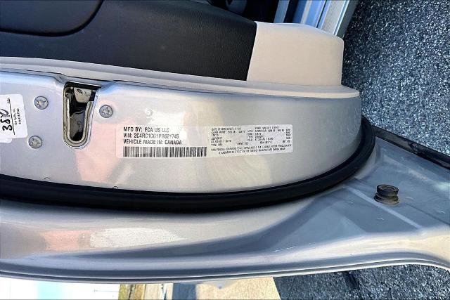 Used 2023 Chrysler Voyager LX image 34