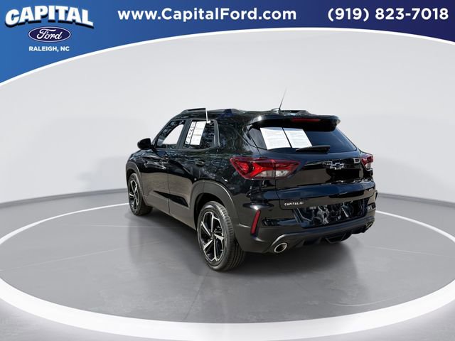 Used 2023 Chevrolet TrailBlazer RS w/ Sun and Liftgate Package FWD image 5