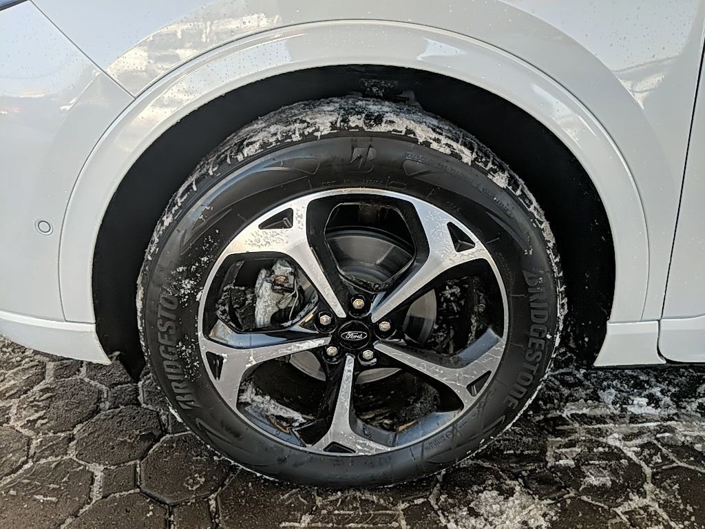 Certified 2023 Ford Escape ST-Line Elite w/ Premium Technology Package image 10