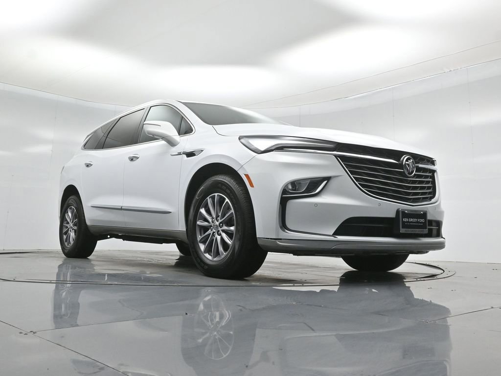 Used 2024 Buick Enclave Premium image 6