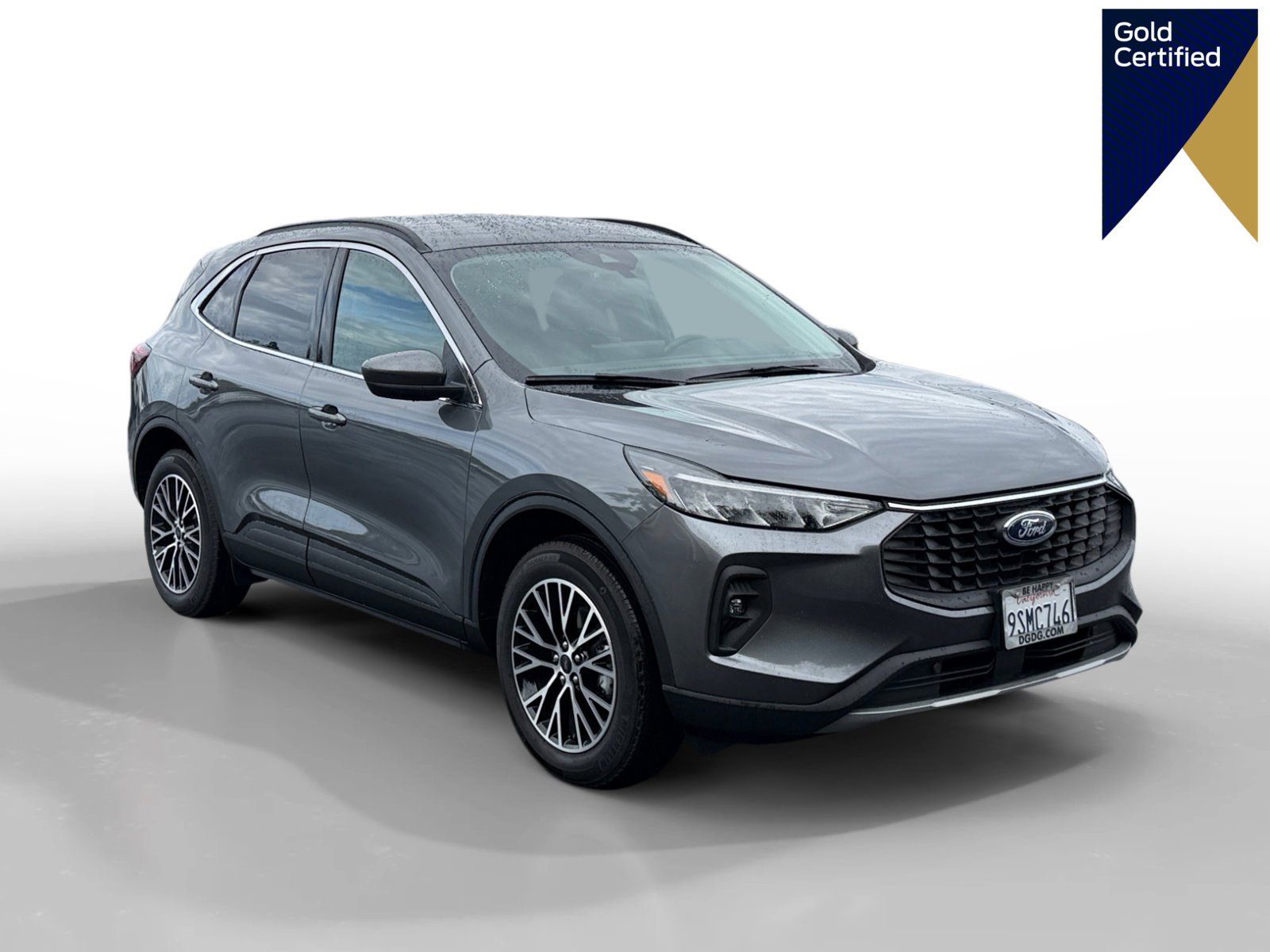 Certified 2025 Ford Escape SE w/ Class II Trailer Tow Package image 1