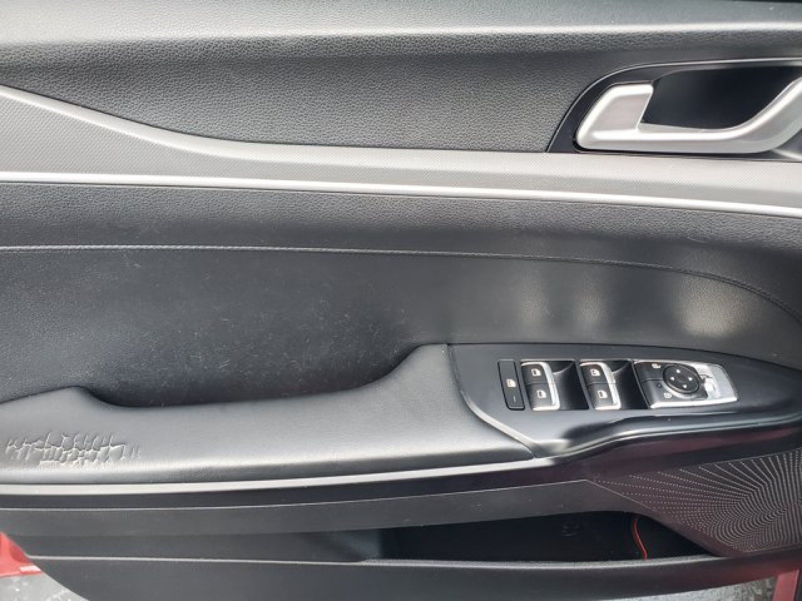 Used 2021 Kia K5 LXS FWD image 11
