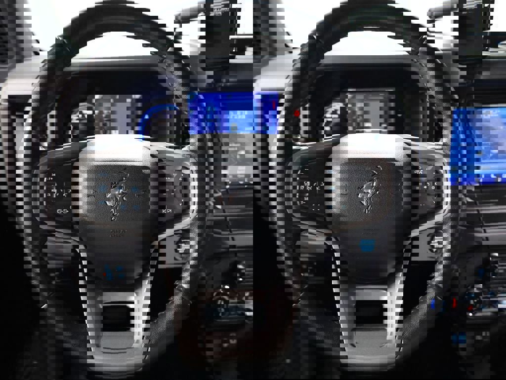 Certified 2022 Ford Bronco Black Diamond w/ Sasquatch Package image 22