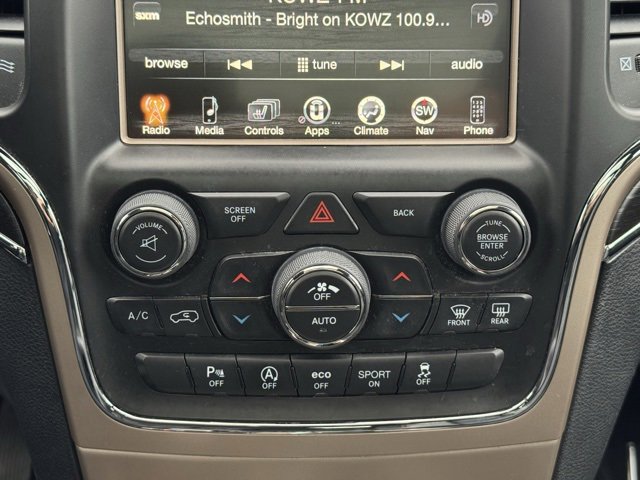 Used 2017 Jeep Grand Cherokee Limited w/ Luxury Group II image 13