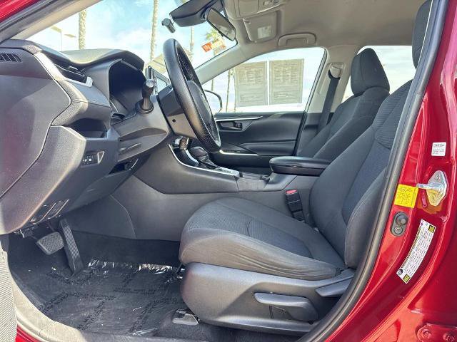 Used 2020 Toyota RAV4 LE w/ All Weather Liner Package image 20