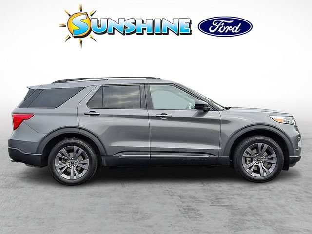 Certified 2023 Ford Explorer XLT w/ Equipment Group 202A AWD/4WD image 7
